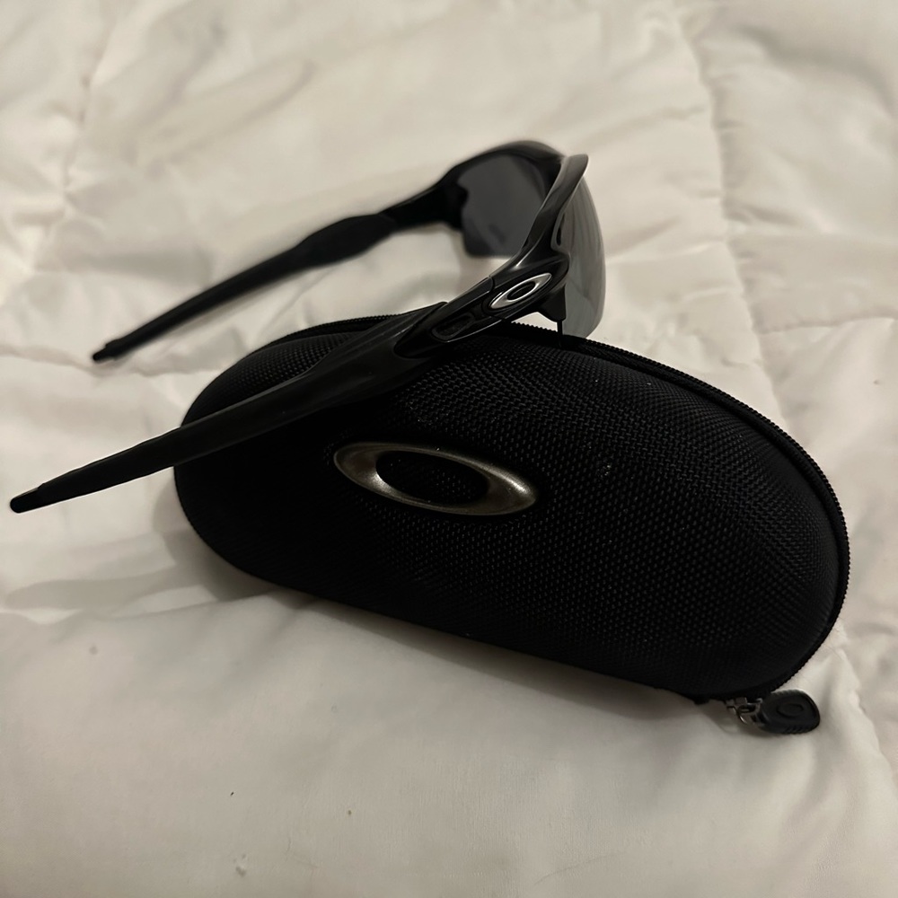 Oakley Flak 2.0 Prizm Black Polarized Lenses, 
Polished Black Frame